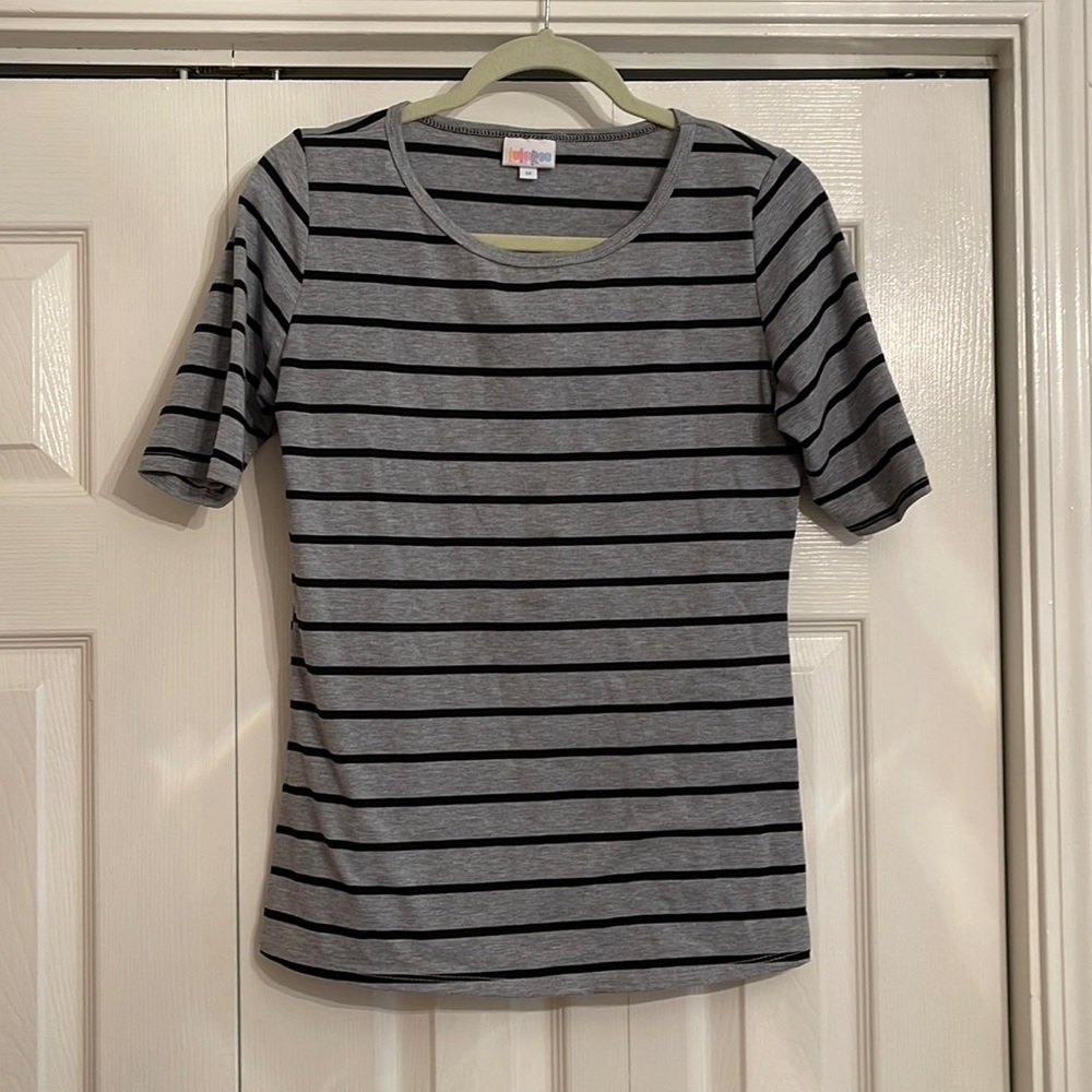 LulaRoe shirt